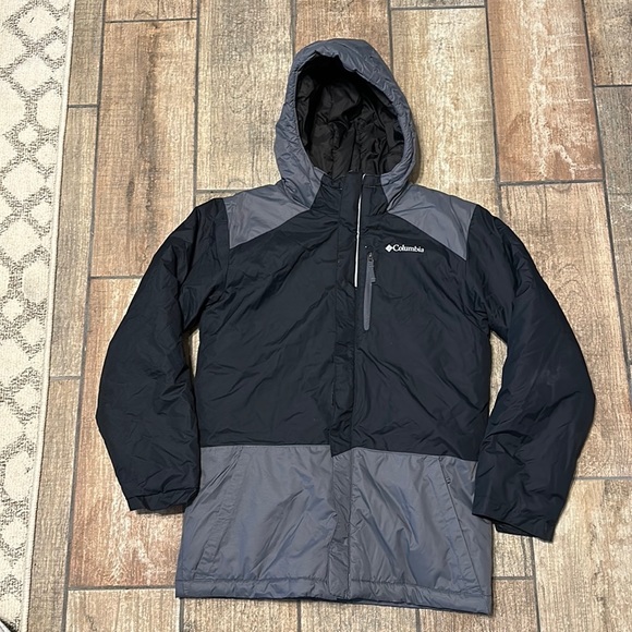 Columbia Kids Black/Gray‎ Winter Jacket